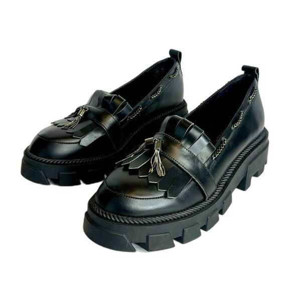 Kelsi Dagger Shoes - Kelsi Dagger Burke Black Lug Sole Loafer shoes size 8.5